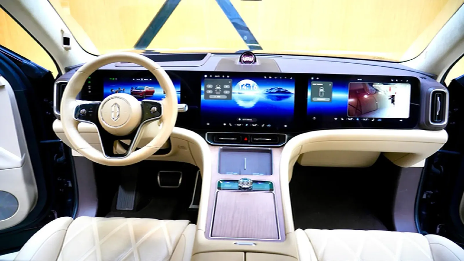 2025 AITO AITO M9 REEV 160HP REEV 52KWH,autocango,china used car exporter,china ev exporter,chinese used car exporter,chinese used ev exporter