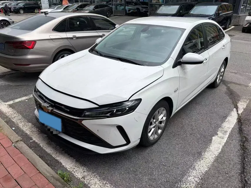 2023 Chevrolet Monza 1.5L 113HP L4 6DCT,autocango,china used car exporter,china ev exporter,chinese used car exporter,chinese used ev exporter