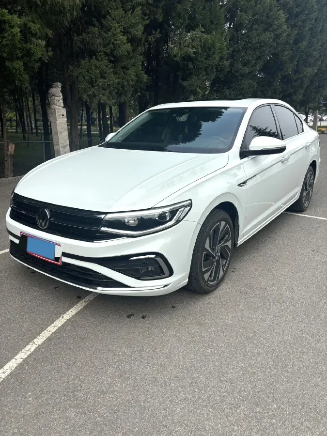 2023 Volkswagen Bora 1.5T 160HP L4 7DCT,autocango,china used car exporter,china ev exporter,chinese used car exporter,chinese used ev exporter