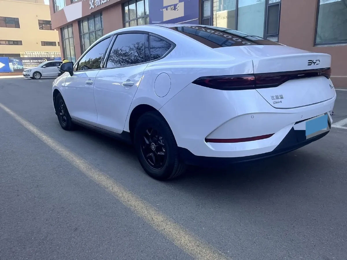 2025 BYD Qin Plus 1.5L 101HP L4 E-CVT PHEV 7.68KWH,autocango,china used car exporter,china ev exporter,chinese used car exporter,chinese used ev exporter