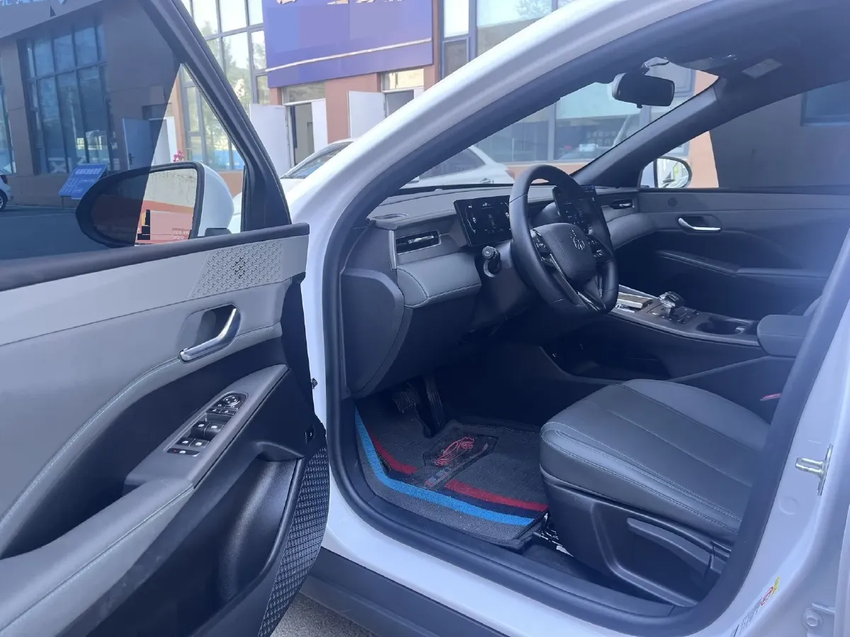 2025 BYD Qin Plus 1.5L 101HP L4 E-CVT PHEV 7.68KWH,autocango,china used car exporter,china ev exporter,chinese used car exporter,chinese used ev exporter