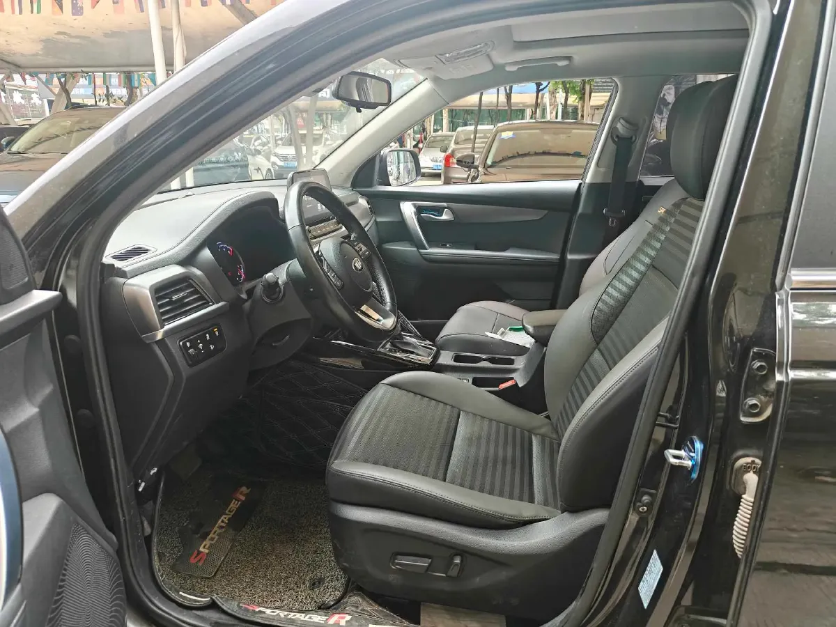2018 Kia Sportage R 2.0L 160HP L4 6AT,autocango,china used car exporter,china ev exporter,chinese used car exporter,chinese used ev exporter