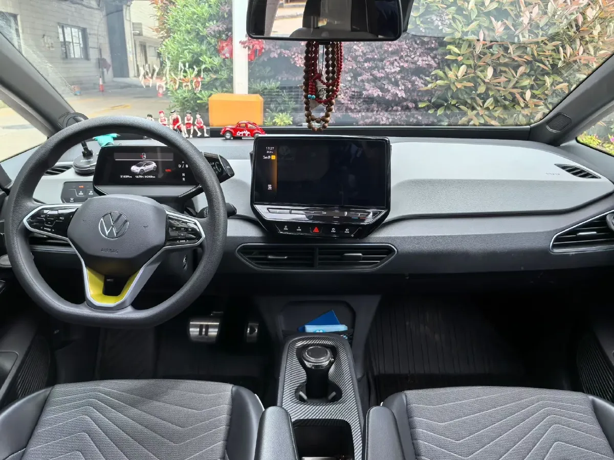 2023 Volkswagen ID.3 BEV 52.8KWH,autocango,china used car exporter,china ev exporter,chinese used car exporter,chinese used ev exporter