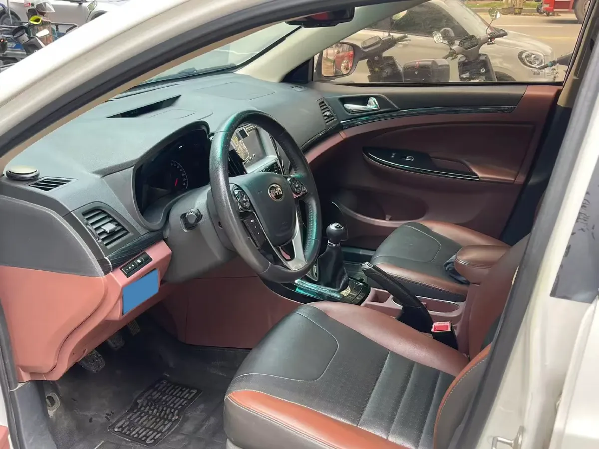 2016 BYD F3 1.5L 109HP L4 5MT,autocango,china used car exporter,china ev exporter,chinese used car exporter,chinese used ev exporter