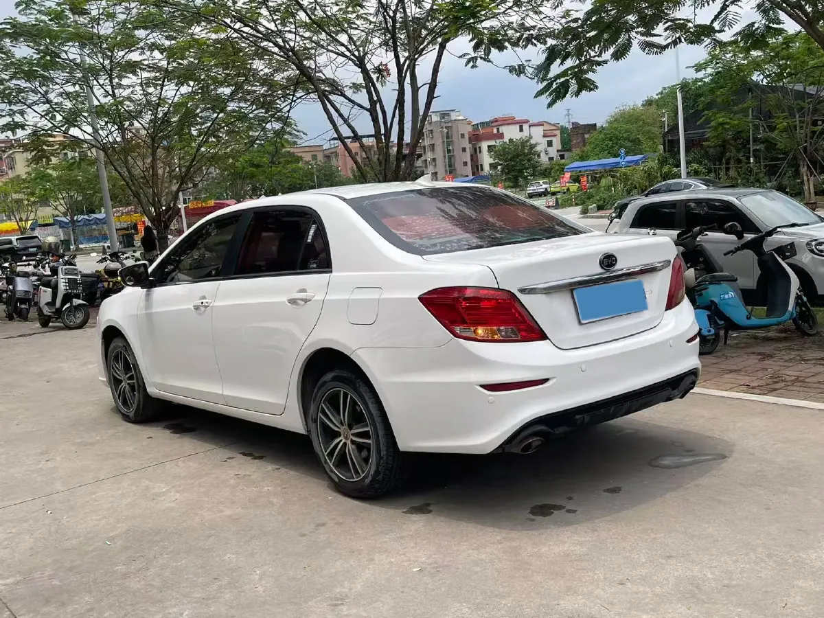 2016 BYD F3 1.5L 109HP L4 5MT,autocango,china used car exporter,china ev exporter,chinese used car exporter,chinese used ev exporter