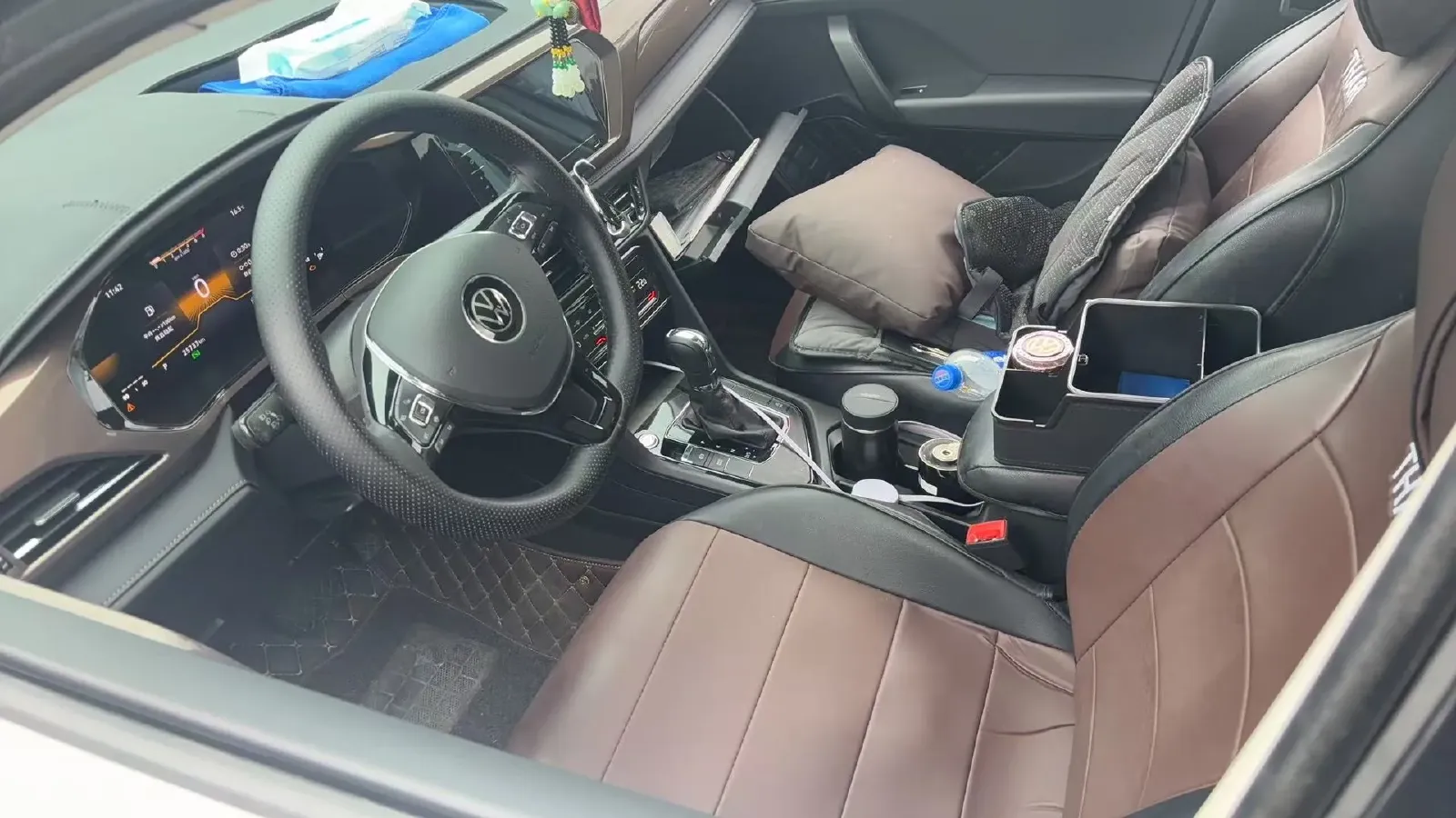 2022 Ford Transit 2.0T 202HP L4 6AT,autocango,china used car exporter,china ev exporter,chinese used car exporter,chinese used ev exporter