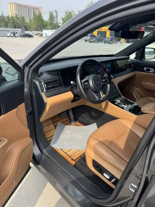 2021 Li ONE Range Extended 131HP REEV 40.5KWH,autocango,china used car exporter,china ev exporter,chinese used car exporter,chinese used ev exporter