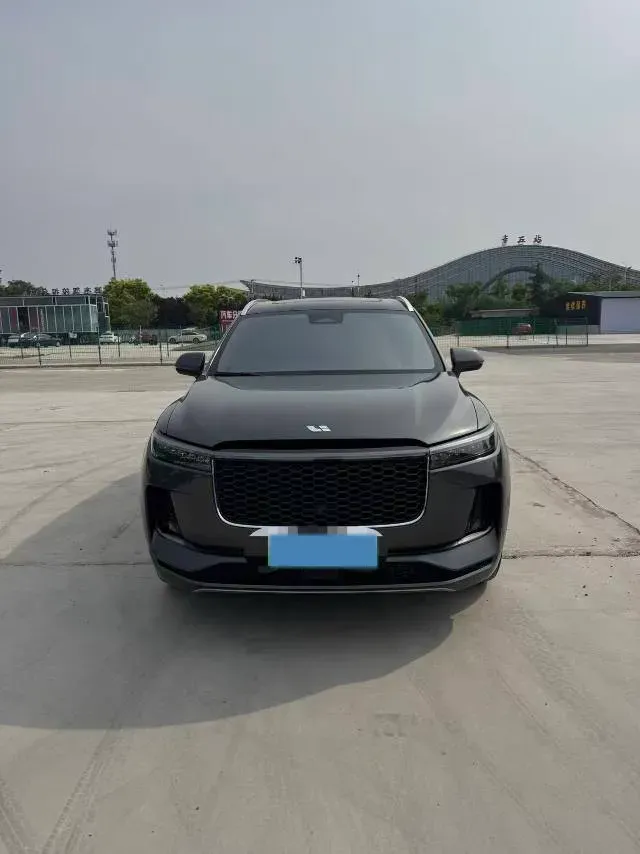 2021 Li ONE Range Extended 131HP REEV 40.5KWH,autocango,china used car exporter,china ev exporter,chinese used car exporter,chinese used ev exporter