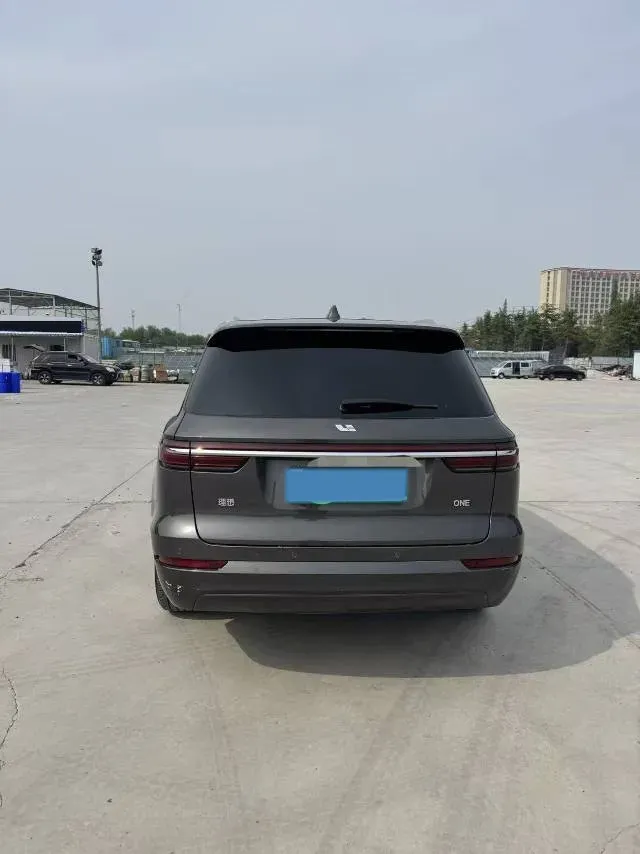 2021 Li ONE Range Extended 131HP REEV 40.5KWH,autocango,china used car exporter,china ev exporter,chinese used car exporter,chinese used ev exporter