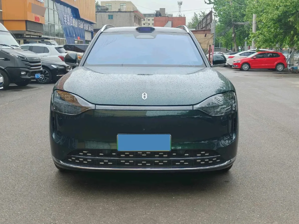 2024 AITO AITO M9 1.5T 152HP L4 REEV 42KWH,autocango,china used car exporter,china ev exporter,chinese used car exporter,chinese used ev exporter
