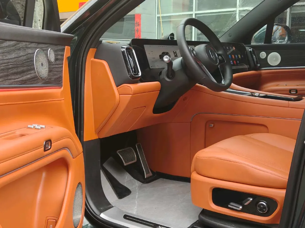 2024 AITO AITO M9 1.5T 152HP L4 REEV 42KWH,autocango,china used car exporter,china ev exporter,chinese used car exporter,chinese used ev exporter