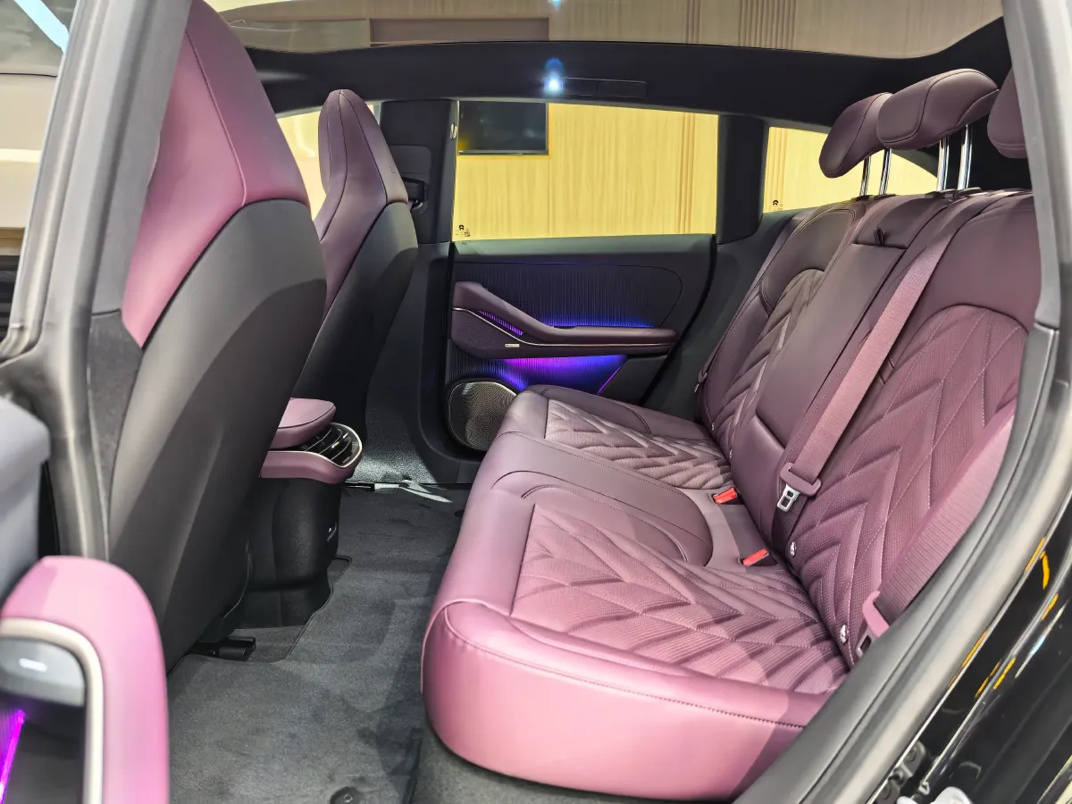 2026 BMW 3 Series 2.0T 245HP L4 8AT,autocango,china used car exporter,china ev exporter,chinese used car exporter,chinese used ev exporter