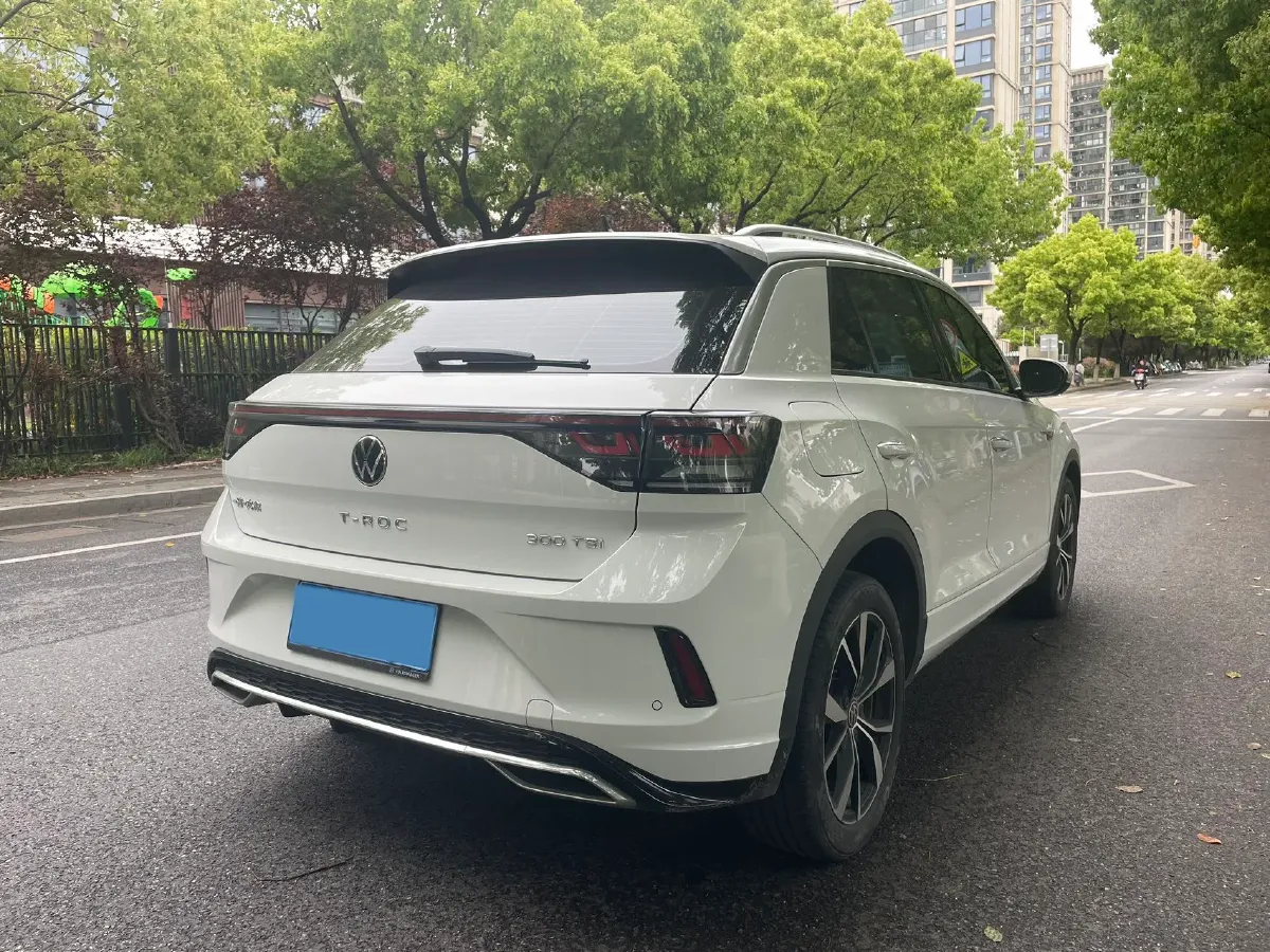 2023 Volkswagen T-Roc 1.5T 160HP L4 7DCT,autocango,china used car exporter,china ev exporter,chinese used car exporter,chinese used ev exporter