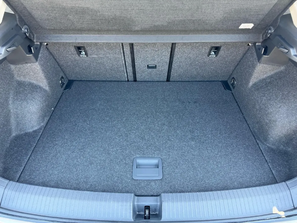 2022 Volkswagen T-Roc 1.4T 150HP L4 7DCT,autocango,china used car exporter,china ev exporter,chinese used car exporter,chinese used ev exporter