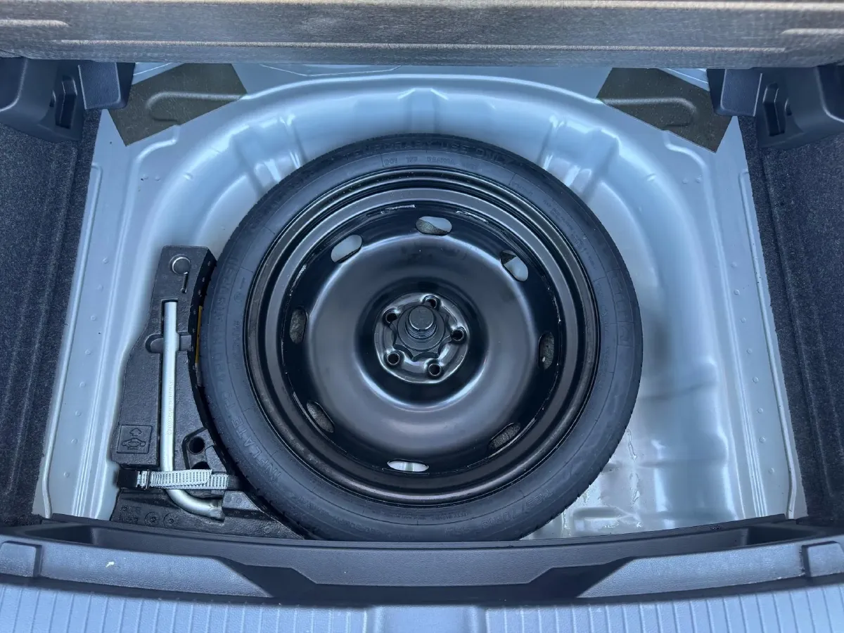 2022 Volkswagen T-Roc 1.4T 150HP L4 7DCT,autocango,china used car exporter,china ev exporter,chinese used car exporter,chinese used ev exporter