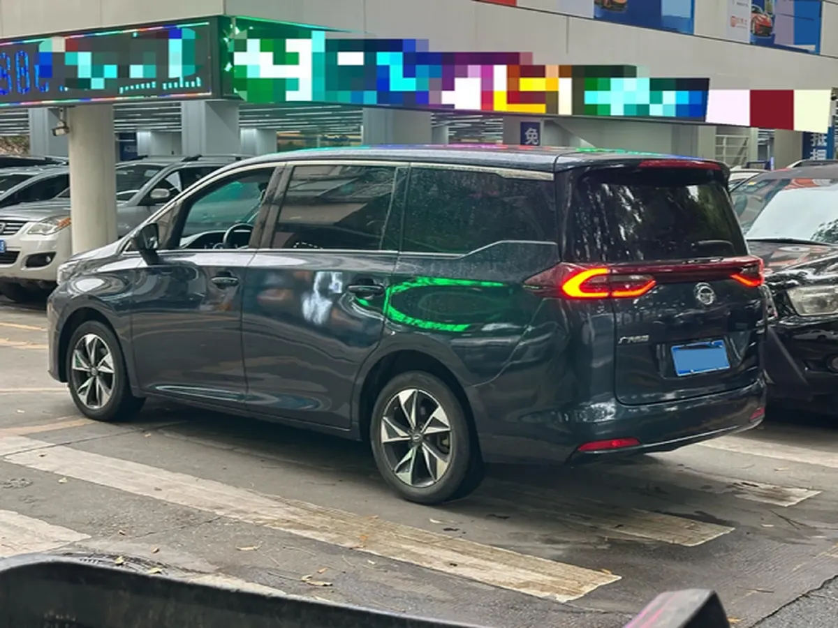 2021 GAC Trumpchi M6 1.5T 169HP L4 7DCT,autocango,china used car exporter,china ev exporter,chinese used car exporter,chinese used ev exporter