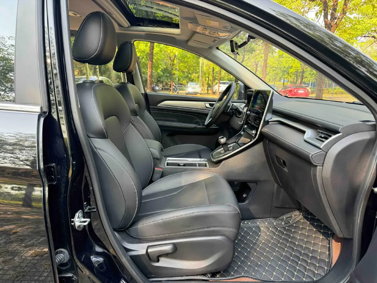 2023 Haval M6 1.5T 150HP L4 7DCT,autocango,china used car exporter,china ev exporter,chinese used car exporter,chinese used ev exporter