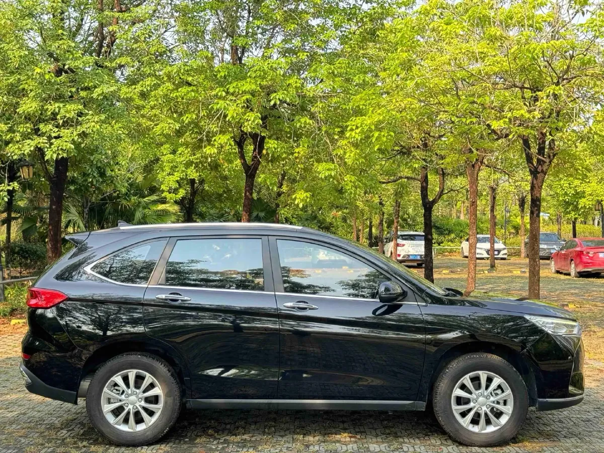 2023 Haval M6 1.5T 150HP L4 7DCT,autocango,china used car exporter,china ev exporter,chinese used car exporter,chinese used ev exporter