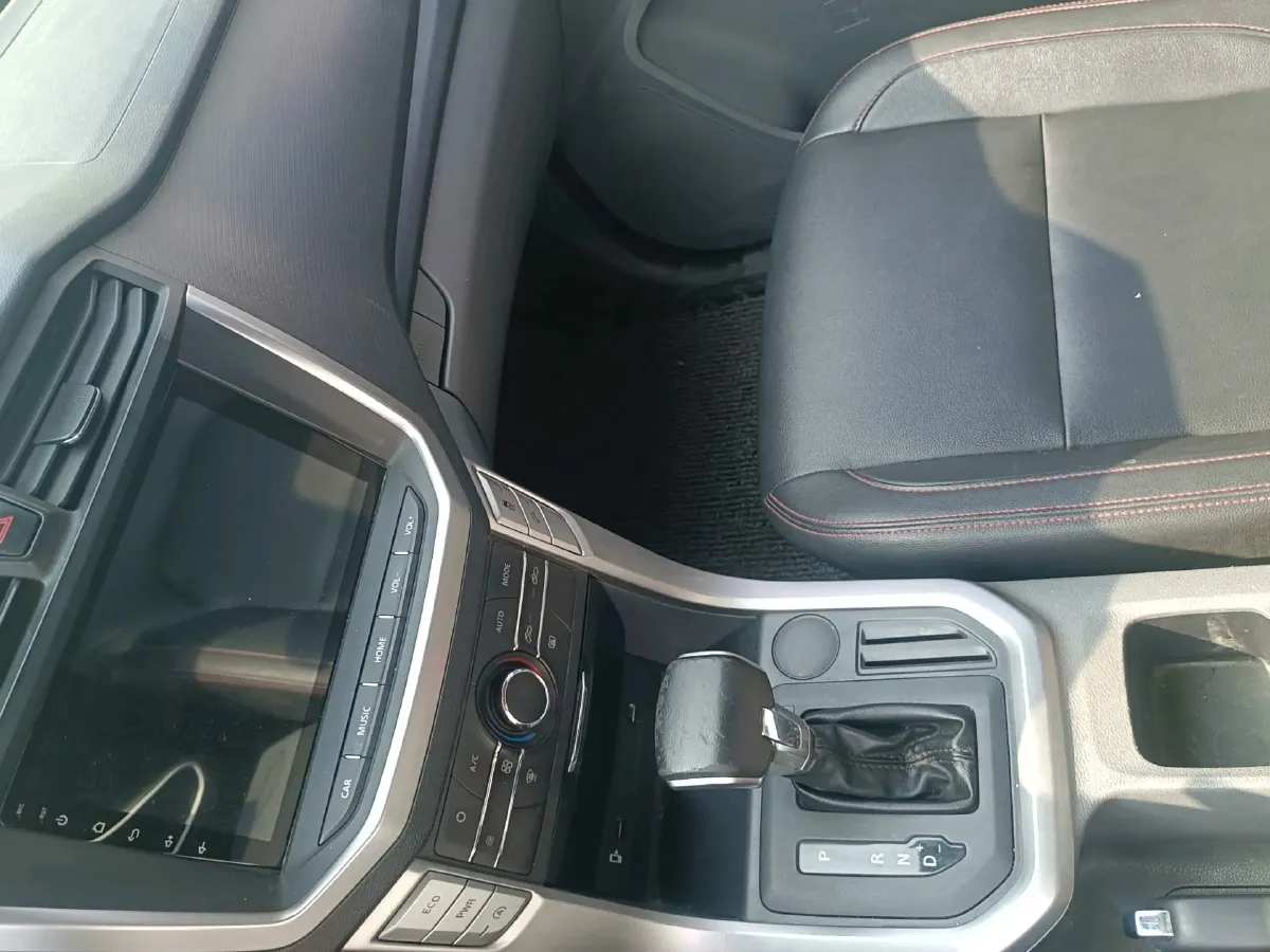 2017 MAXUS T60 2.0T 224HP L4 6AT,autocango,china used car exporter,china ev exporter,chinese used car exporter,chinese used ev exporter