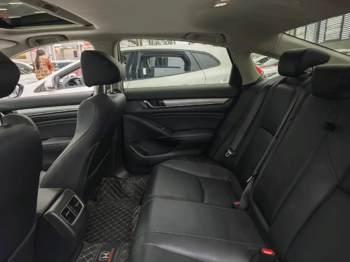 2018 Honda Accord 1.5T 194HP L4 CVT,autocango,china used car exporter,china ev exporter,chinese used car exporter,chinese used ev exporter