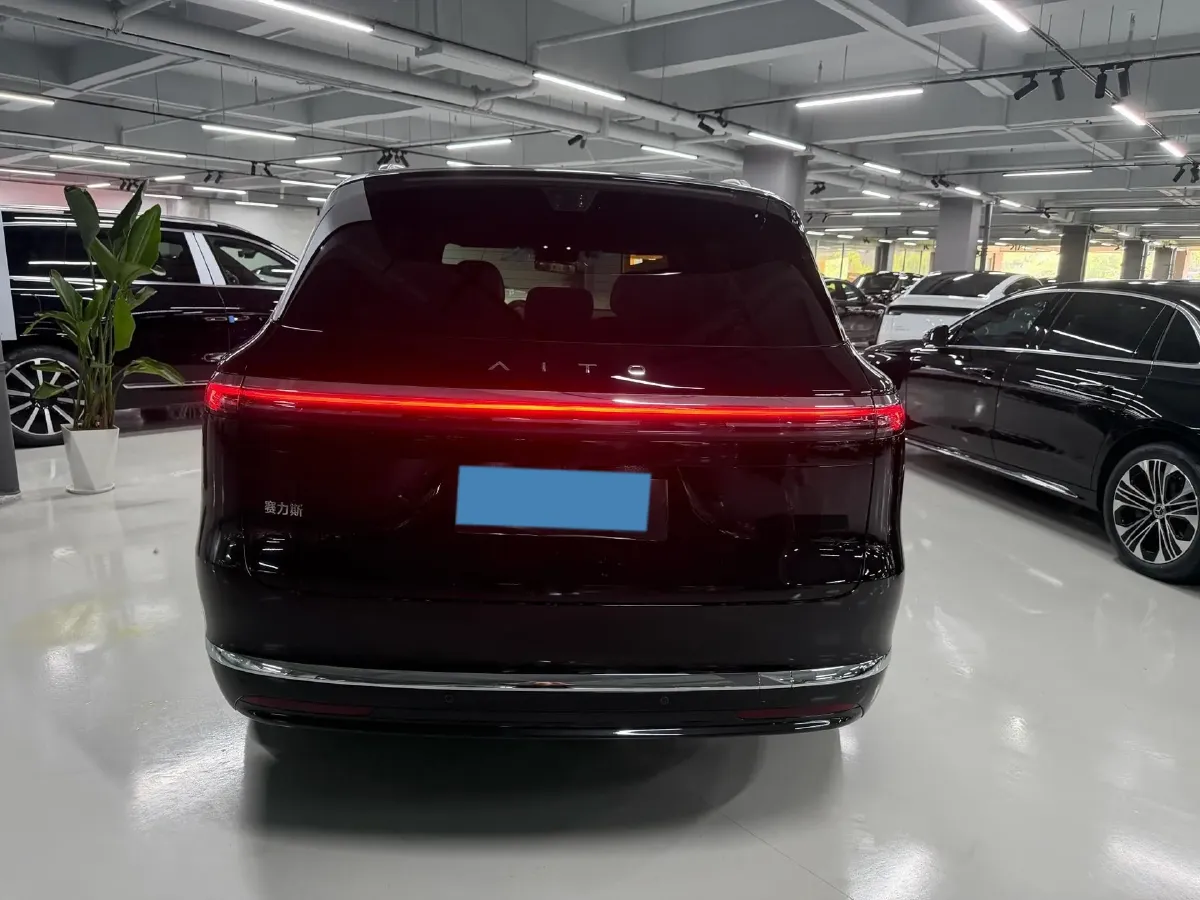 2026 AITO AITO M7 REEV 160HP REEV,autocango,china used car exporter,china ev exporter,chinese used car exporter,chinese used ev exporter