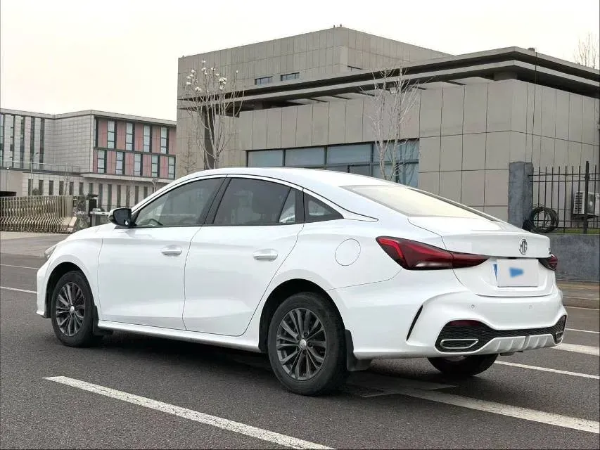 2025 MG 5 1.5L 129HP L4 CVT,autocango,china used car exporter,china ev exporter,chinese used car exporter,chinese used ev exporter