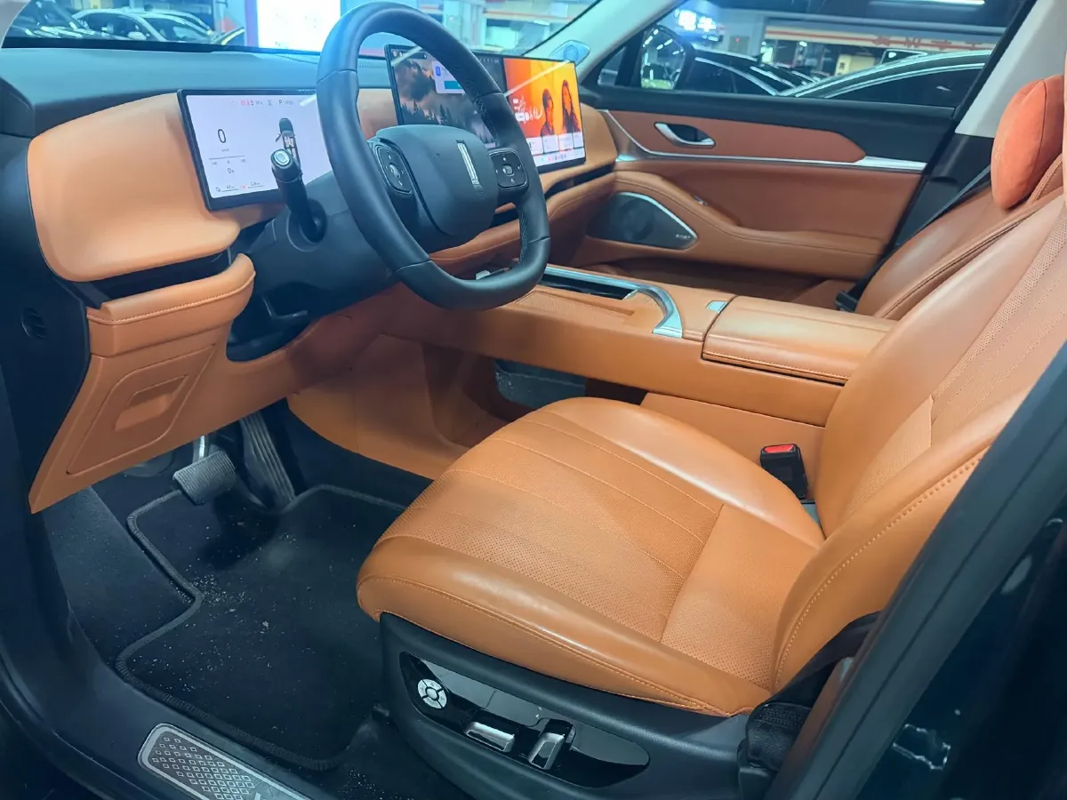 2025 WEY BlueMountain 1.5T 170HP L4 4DHT PHEV 44.5KWH,autocango,china used car exporter,china ev exporter,chinese used car exporter,chinese used ev exporter