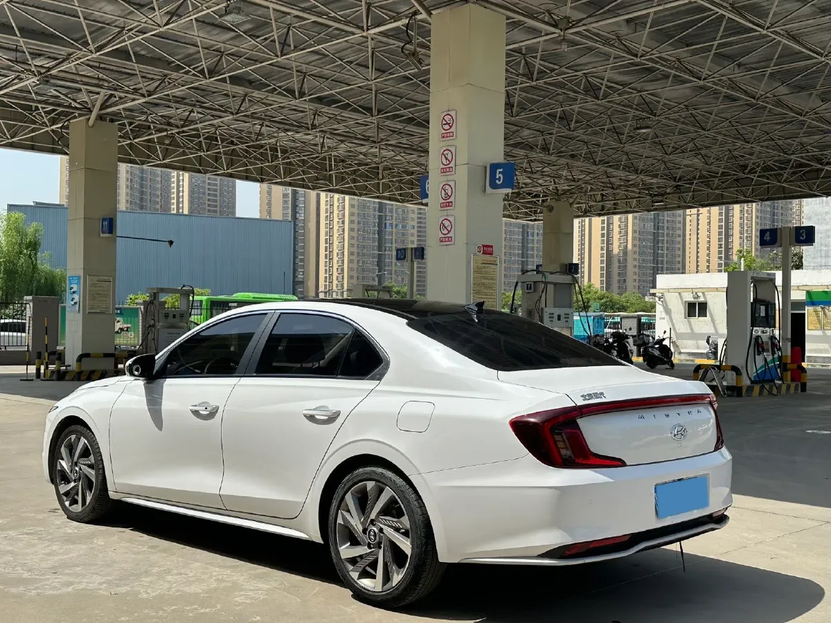 2021 Hyundai Mistra 1.8L 143HP L4 CVT,autocango,china used car exporter,china ev exporter,chinese used car exporter,chinese used ev exporter