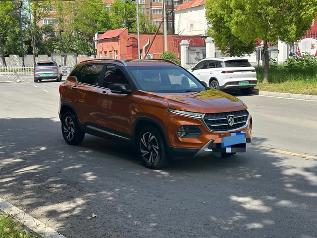 2017 HaiMa S5 Young Edition 1.6L 122HP L4 5MT,autocango,china used car exporter,china ev exporter,chinese used car exporter,chinese used ev exporter