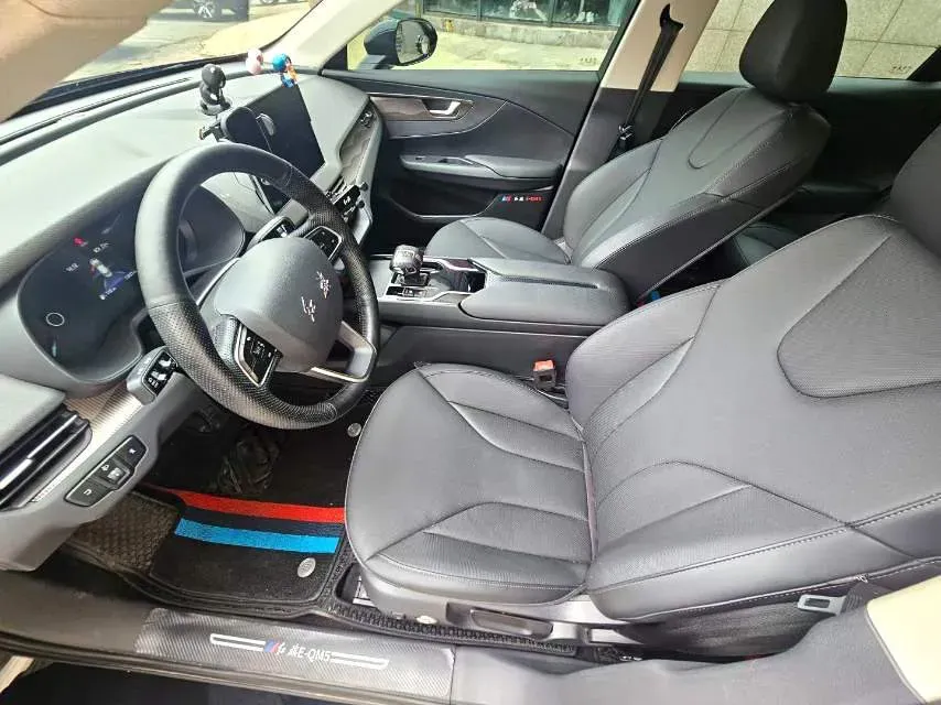 2024 HongQi E-QM5 BEV 60KWH,autocango,china used car exporter,china ev exporter,chinese used car exporter,chinese used ev exporter