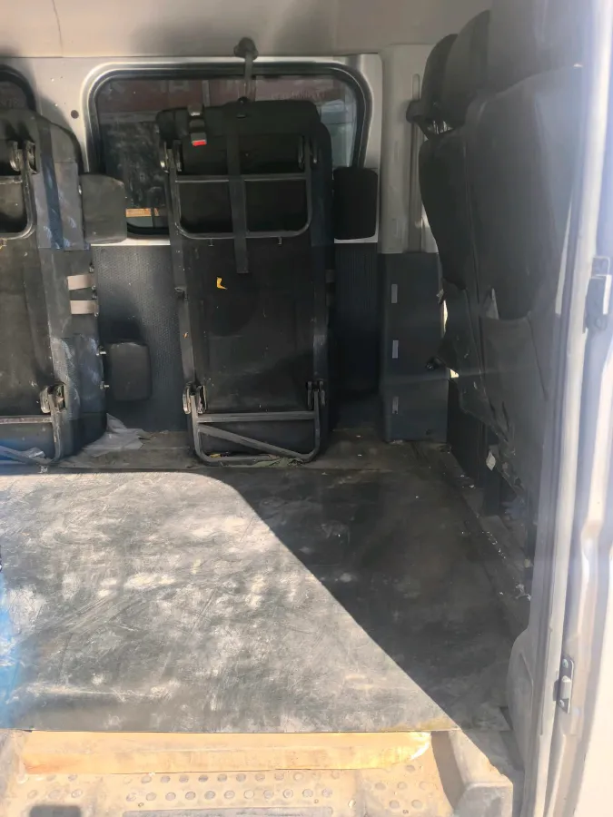 2023 MAXUS XinTu V70 2.0T 125HP L4 6MT,autocango,china used car exporter,china ev exporter,chinese used car exporter,chinese used ev exporter