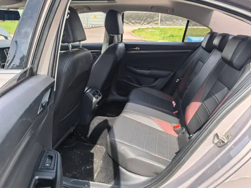 2020 Volkswagen Bora 1.5L 113HP L4 6AT,autocango,china used car exporter,china ev exporter,chinese used car exporter,chinese used ev exporter