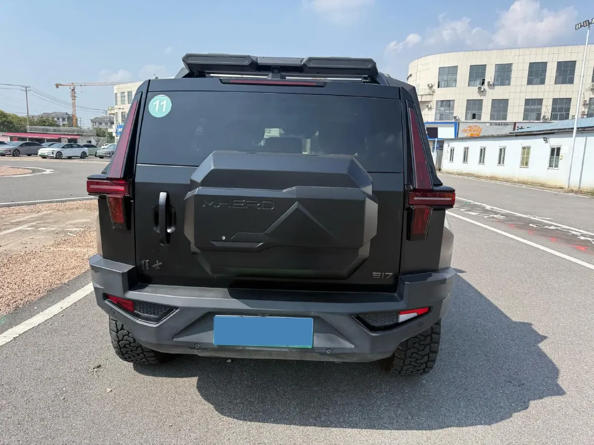 2024 M Hero 917 REEV 197HP 2AT REEV 65.8KWH,autocango,china used car exporter,china ev exporter,chinese used car exporter,chinese used ev exporter