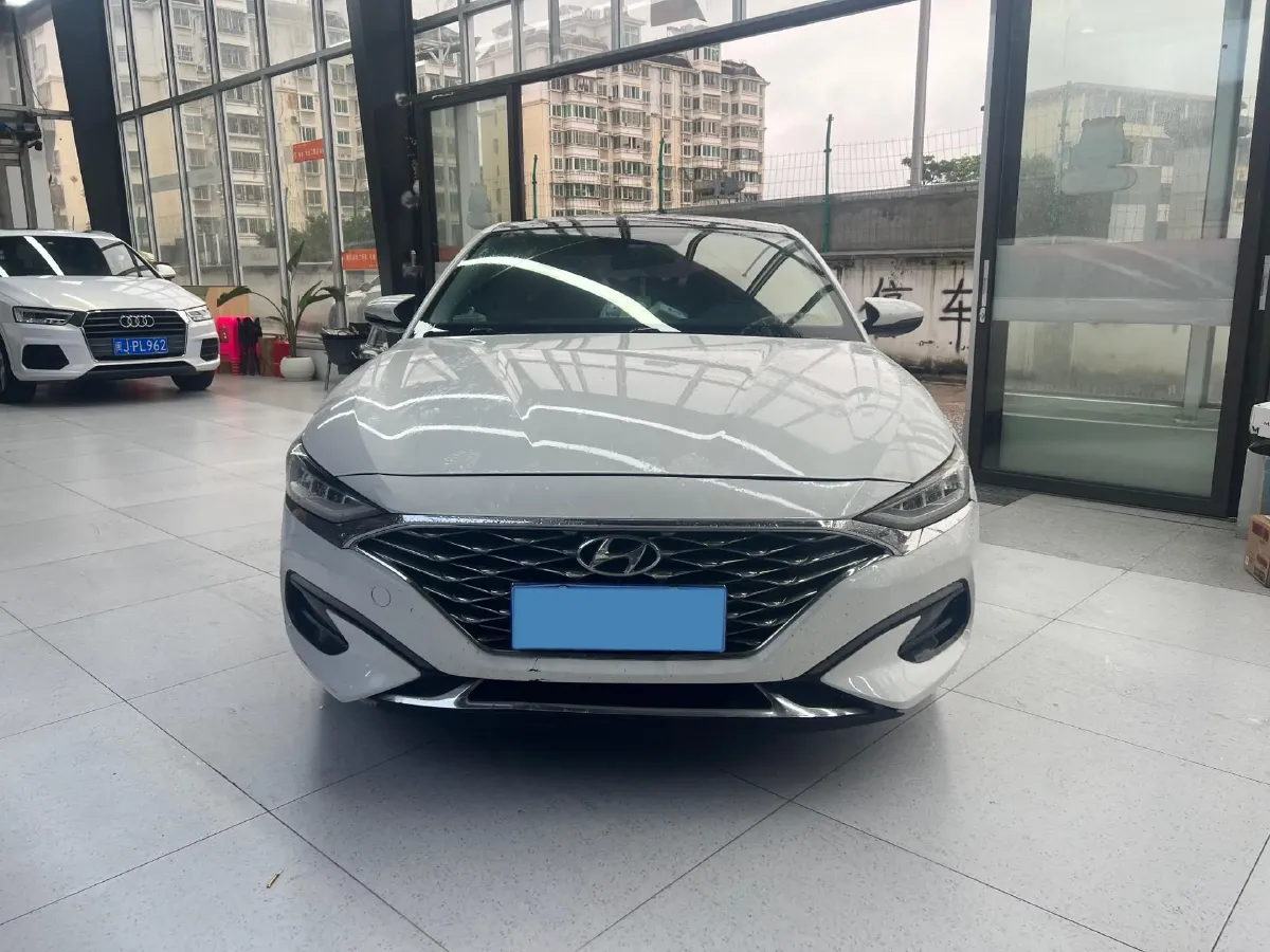 2019 Hyundai La Festa 1.6T 204HP L4 7DCT,autocango,china used car exporter,china ev exporter,chinese used car exporter,chinese used ev exporter