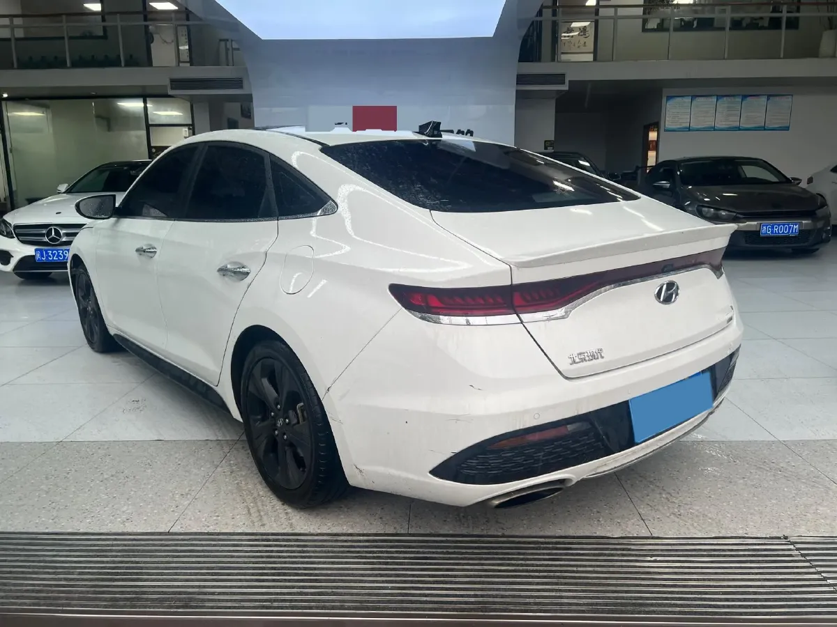 2019 Hyundai La Festa 1.6T 204HP L4 7DCT,autocango,china used car exporter,china ev exporter,chinese used car exporter,chinese used ev exporter