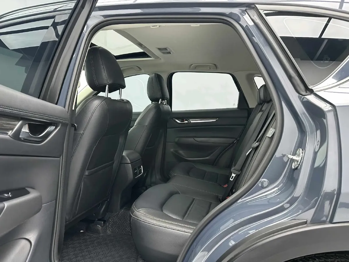 2022 MAXUS XinTu V90 2.0T 150HP L4 6AT,autocango,china used car exporter,china ev exporter,chinese used car exporter,chinese used ev exporter