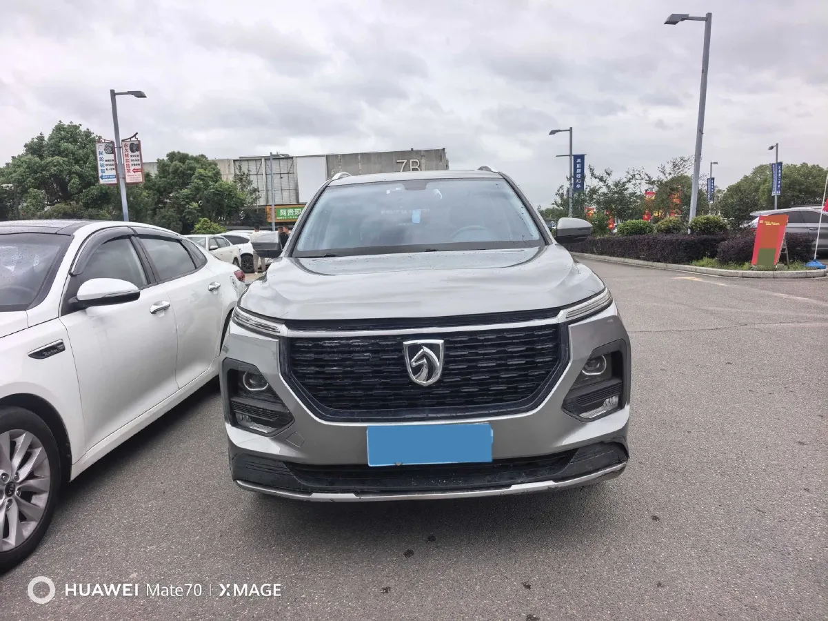 2020 HanTeng X5 1.5T 156HP L4 6AT,autocango,china used car exporter,china ev exporter,chinese used car exporter,chinese used ev exporter
