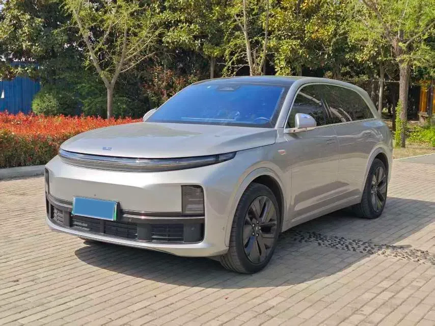 2023 Li L7 Range Extended 154HP REEV 40.9KWH,autocango,china used car exporter,china ev exporter,chinese used car exporter,chinese used ev exporter