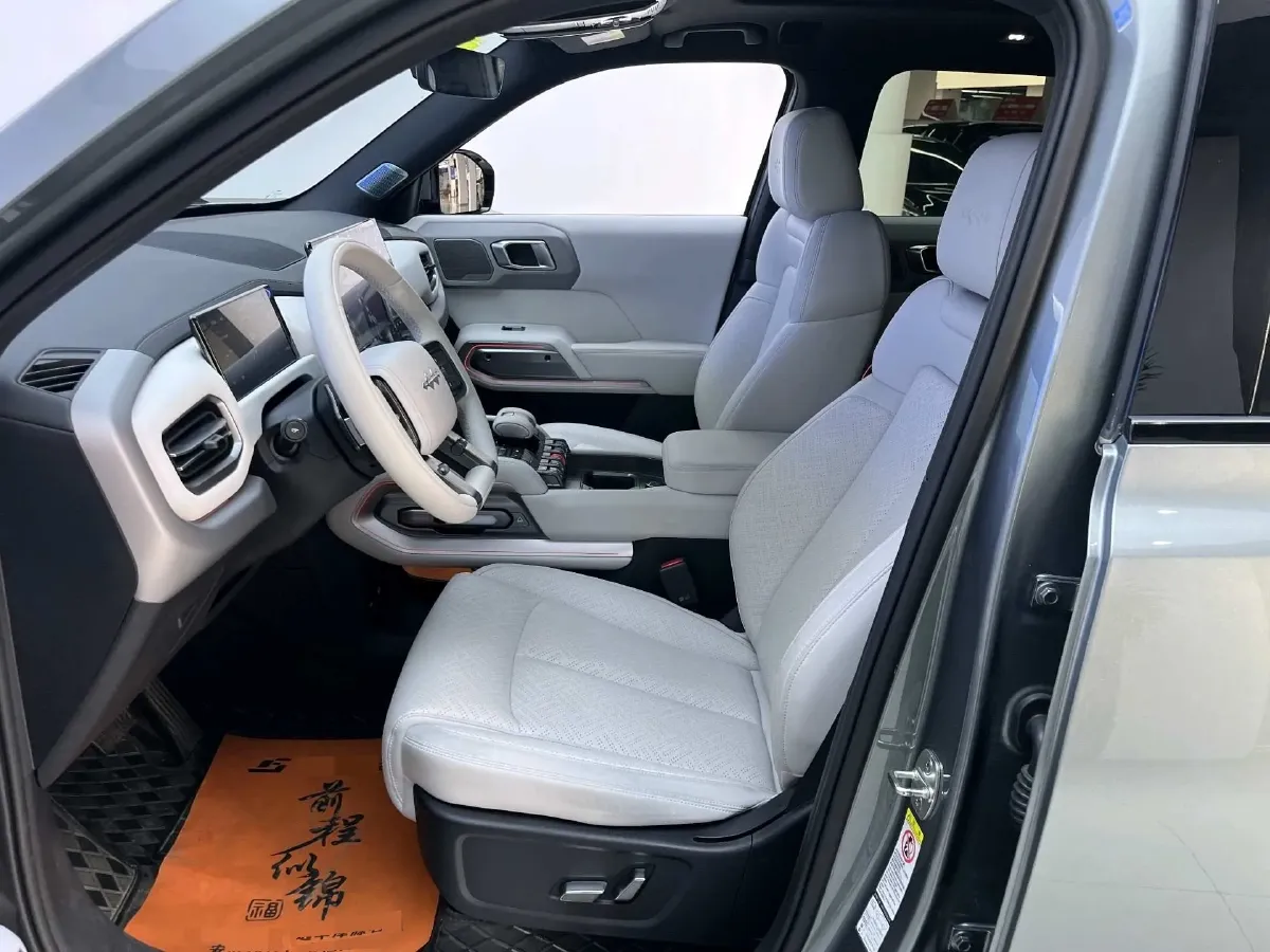 2025 FangChengBao Tai 3 BEV,autocango,china used car exporter,china ev exporter,chinese used car exporter,chinese used ev exporter