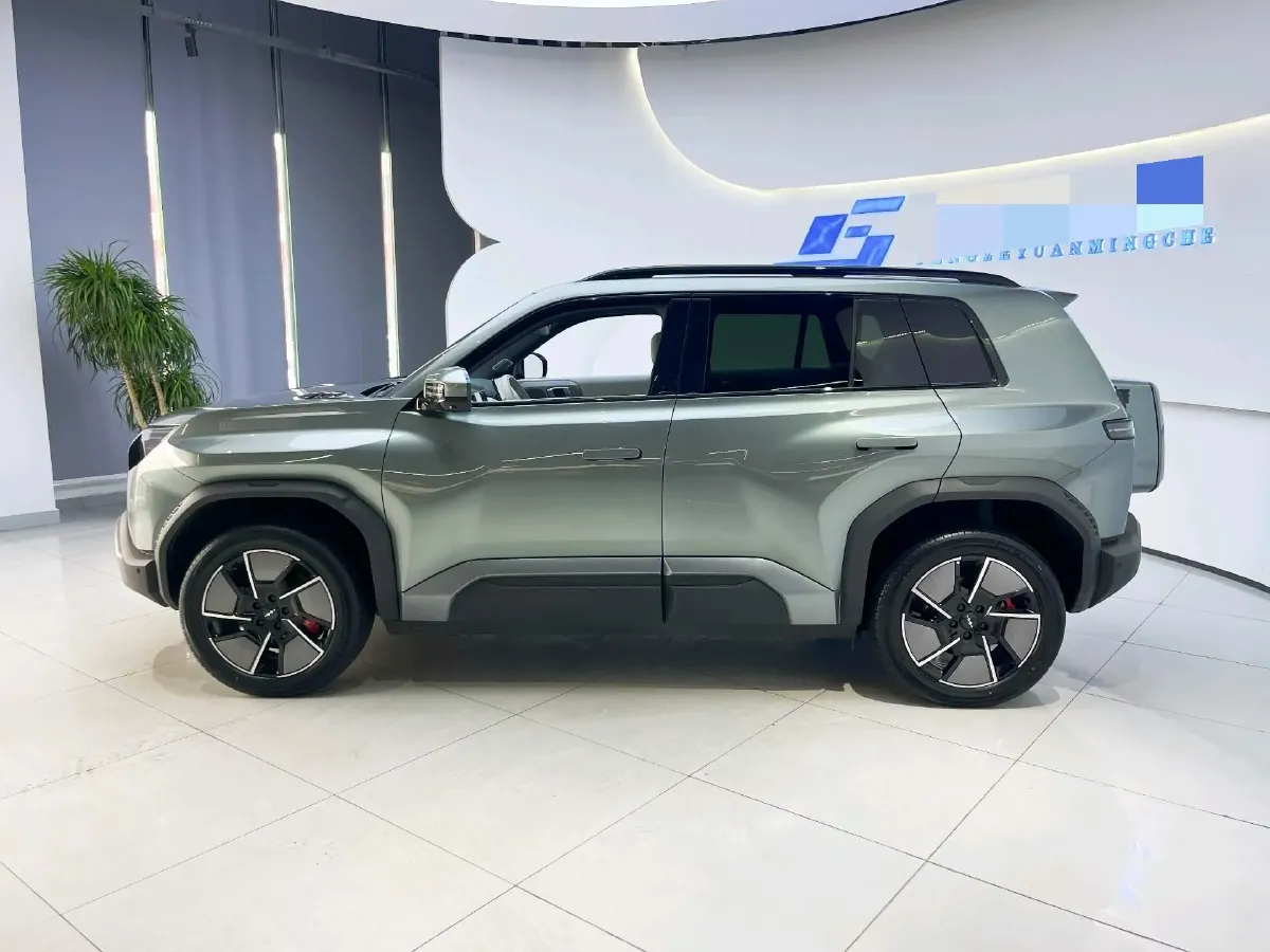 2025 FangChengBao Tai 3 BEV,autocango,china used car exporter,china ev exporter,chinese used car exporter,chinese used ev exporter