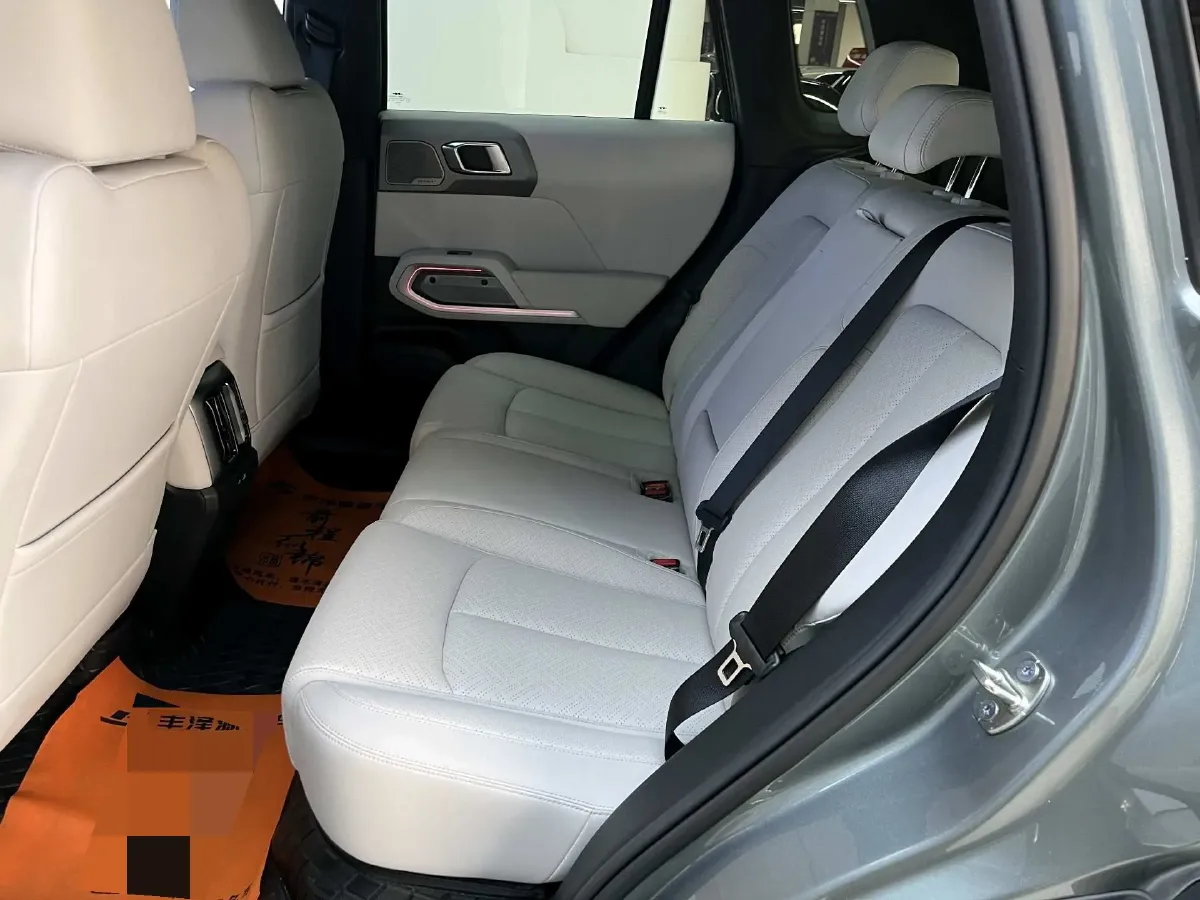 2025 FangChengBao Tai 3 BEV,autocango,china used car exporter,china ev exporter,chinese used car exporter,chinese used ev exporter