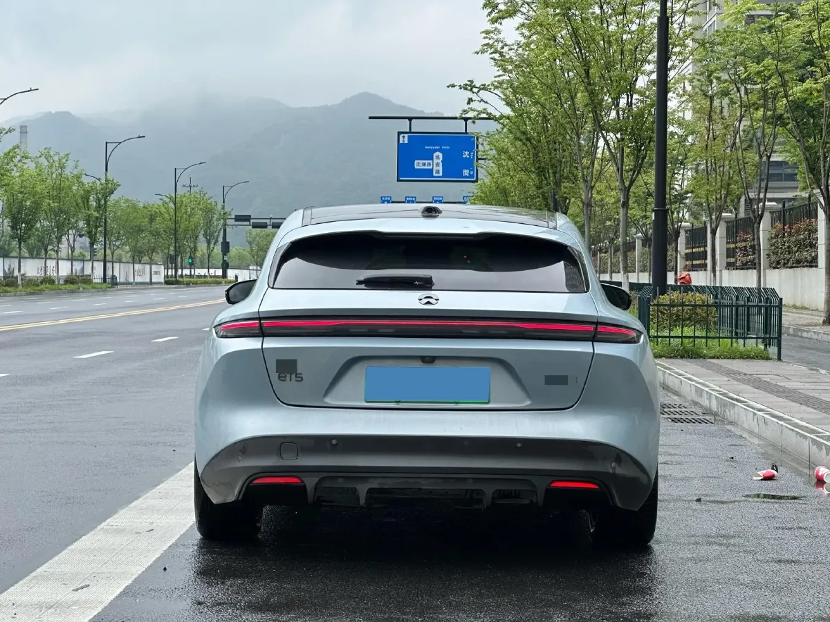 2023 NIO ET5T BEV 75KWH,autocango,china used car exporter,china ev exporter,chinese used car exporter,chinese used ev exporter