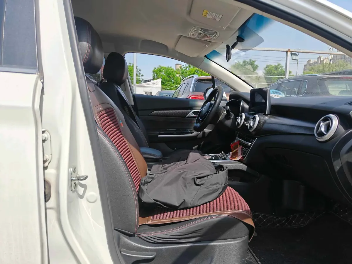 2018 BeiJing Auto EU5 BEV 53.66KWH,autocango,china used car exporter,china ev exporter,chinese used car exporter,chinese used ev exporter