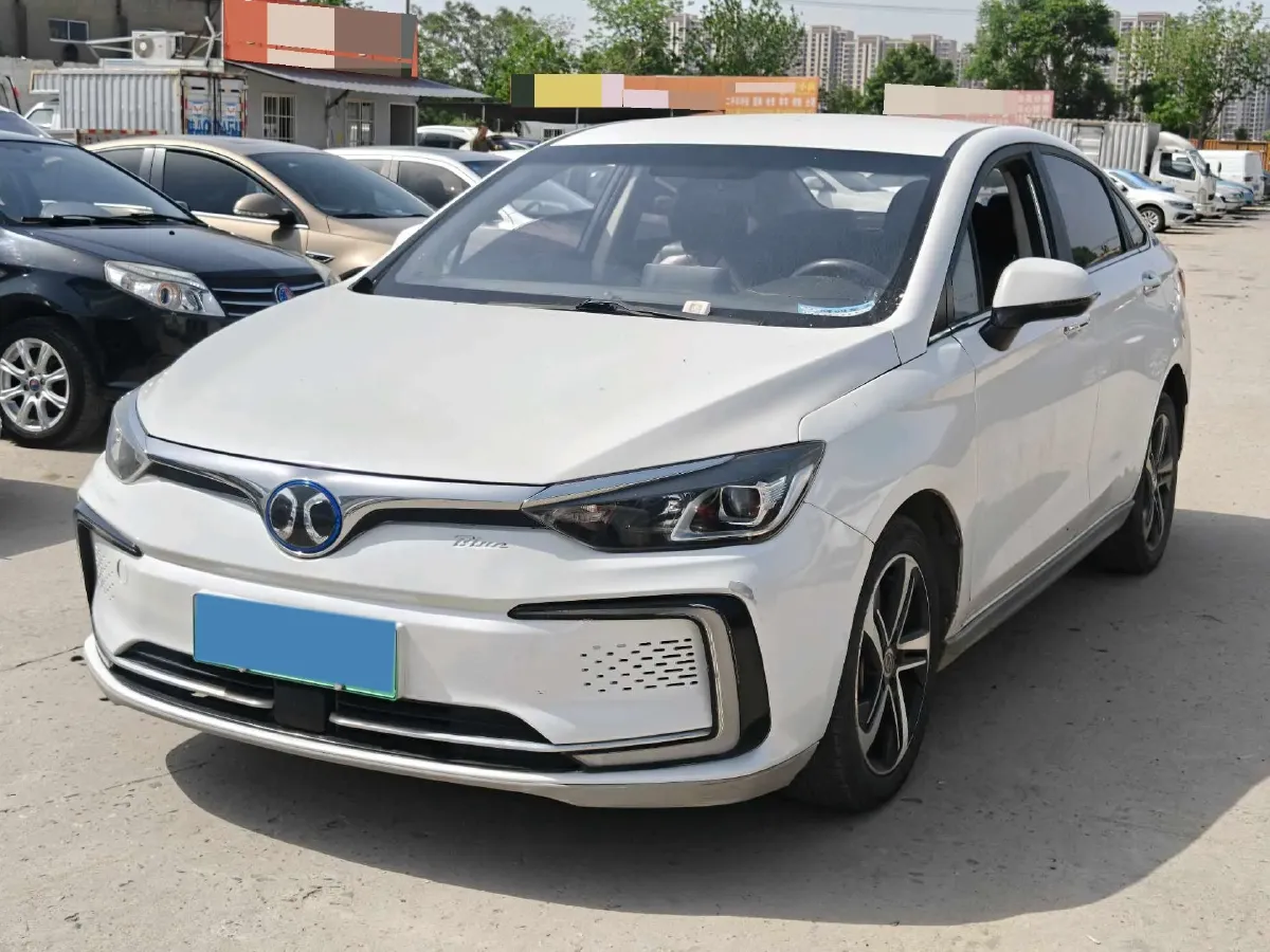 2018 BeiJing Auto EU5 BEV 53.66KWH,autocango,china used car exporter,china ev exporter,chinese used car exporter,chinese used ev exporter