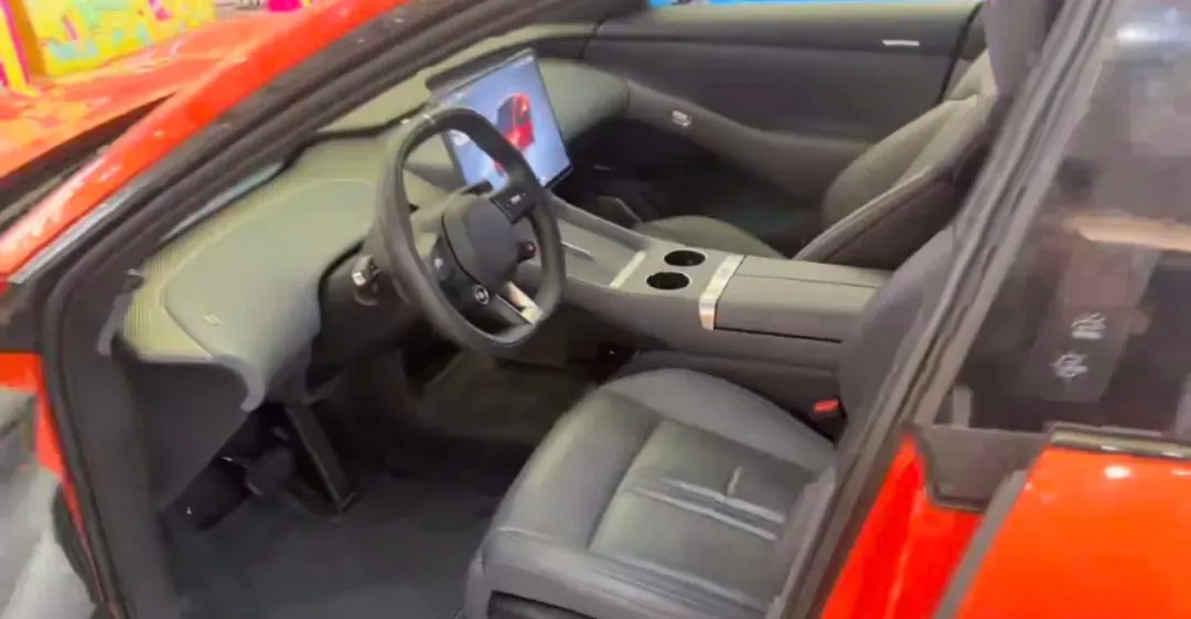 2025 MI YU7 BEV 101.7KWH,autocango,china used car exporter,china ev exporter,chinese used car exporter,chinese used ev exporter