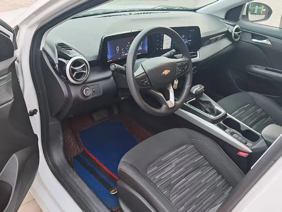 2023 Chevrolet Monza 1.5L 113HP L4 6DCT,autocango,china used car exporter,china ev exporter,chinese used car exporter,chinese used ev exporter