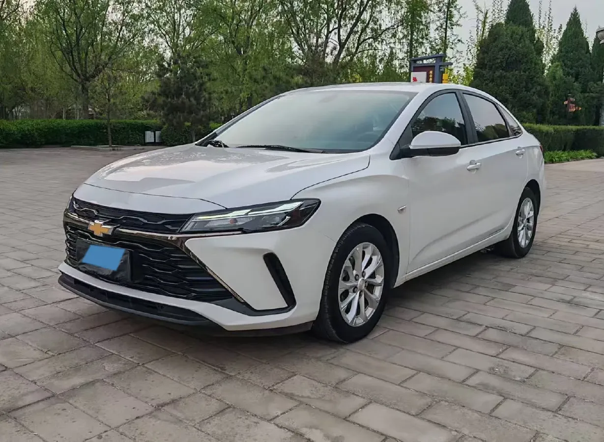 2023 Chevrolet Monza 1.5L 113HP L4 6DCT,autocango,china used car exporter,china ev exporter,chinese used car exporter,chinese used ev exporter