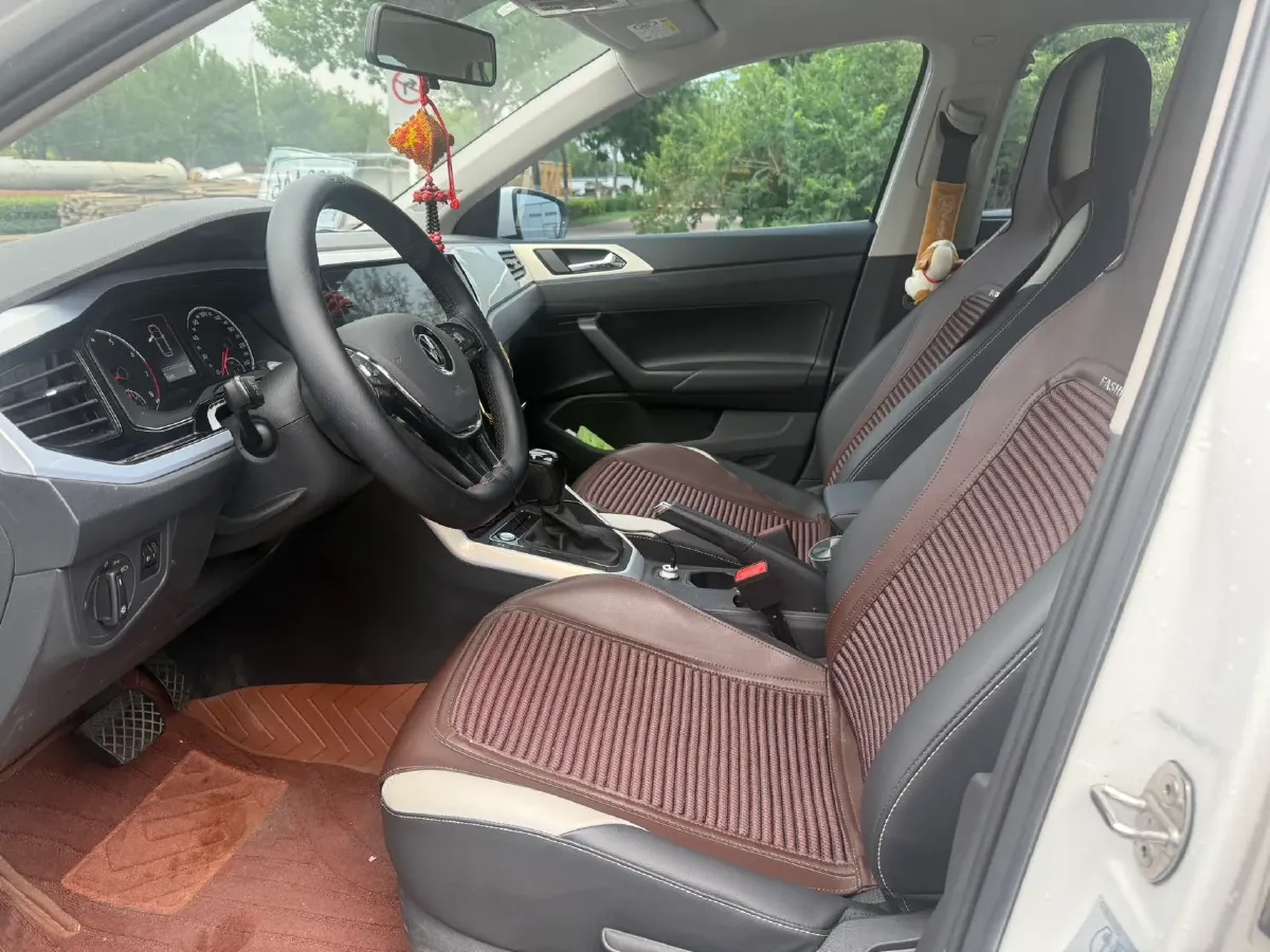 2021 Haval H6 1.5T 169HP L4 7DCT,autocango,china used car exporter,china ev exporter,chinese used car exporter,chinese used ev exporter