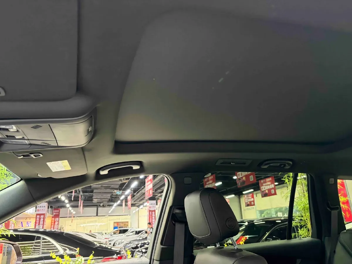 2019 Cadillac CT6 2.0T 241HP L4 10AT,autocango,china used car exporter,china ev exporter,chinese used car exporter,chinese used ev exporter