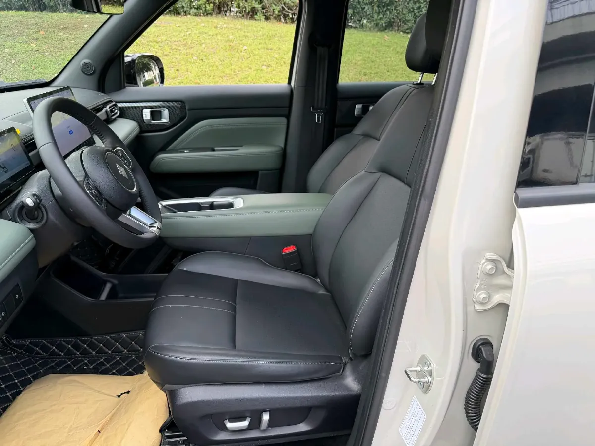 2026 BaoJun YepPlus BEV,autocango,china used car exporter,china ev exporter,chinese used car exporter,chinese used ev exporter